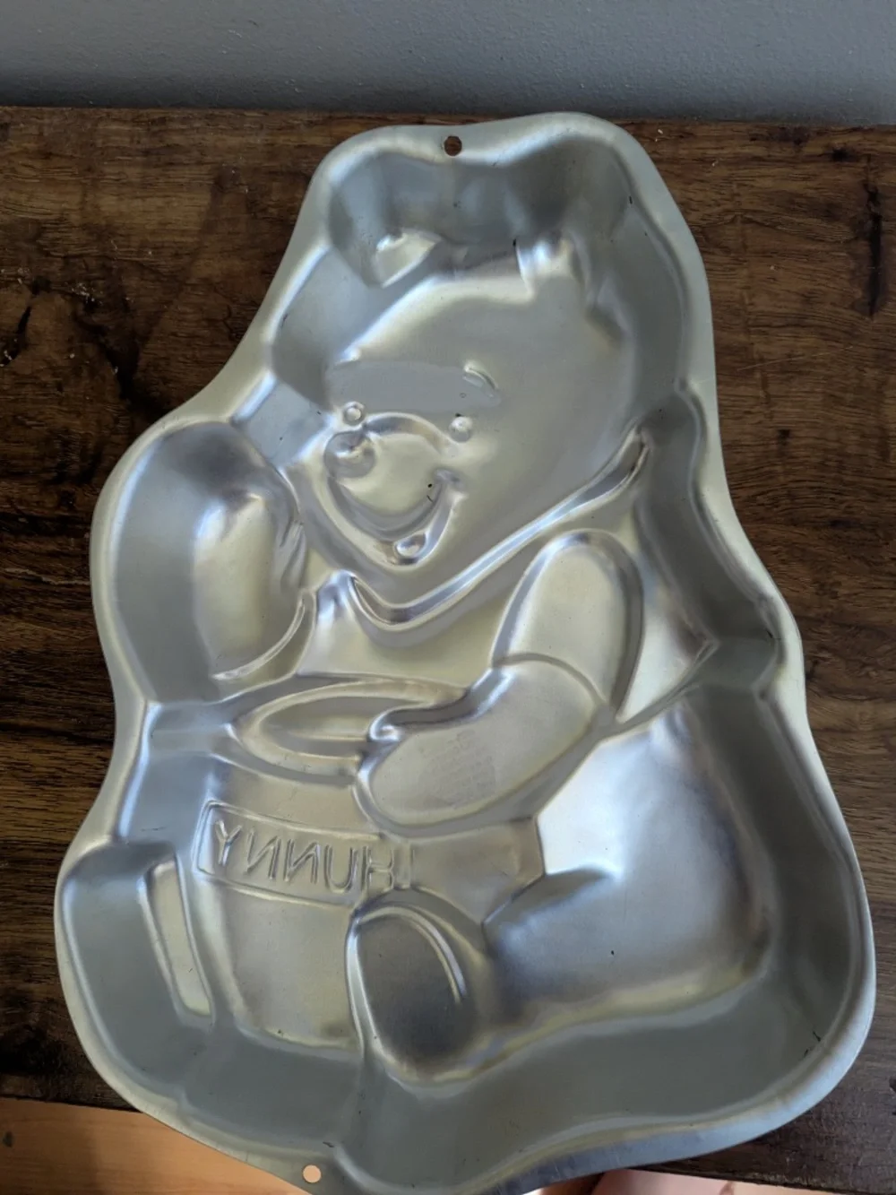 Wilton Winnie the Pooh Hunny Pot Retired Cake Pan #2105-300 Walt Disney 1995